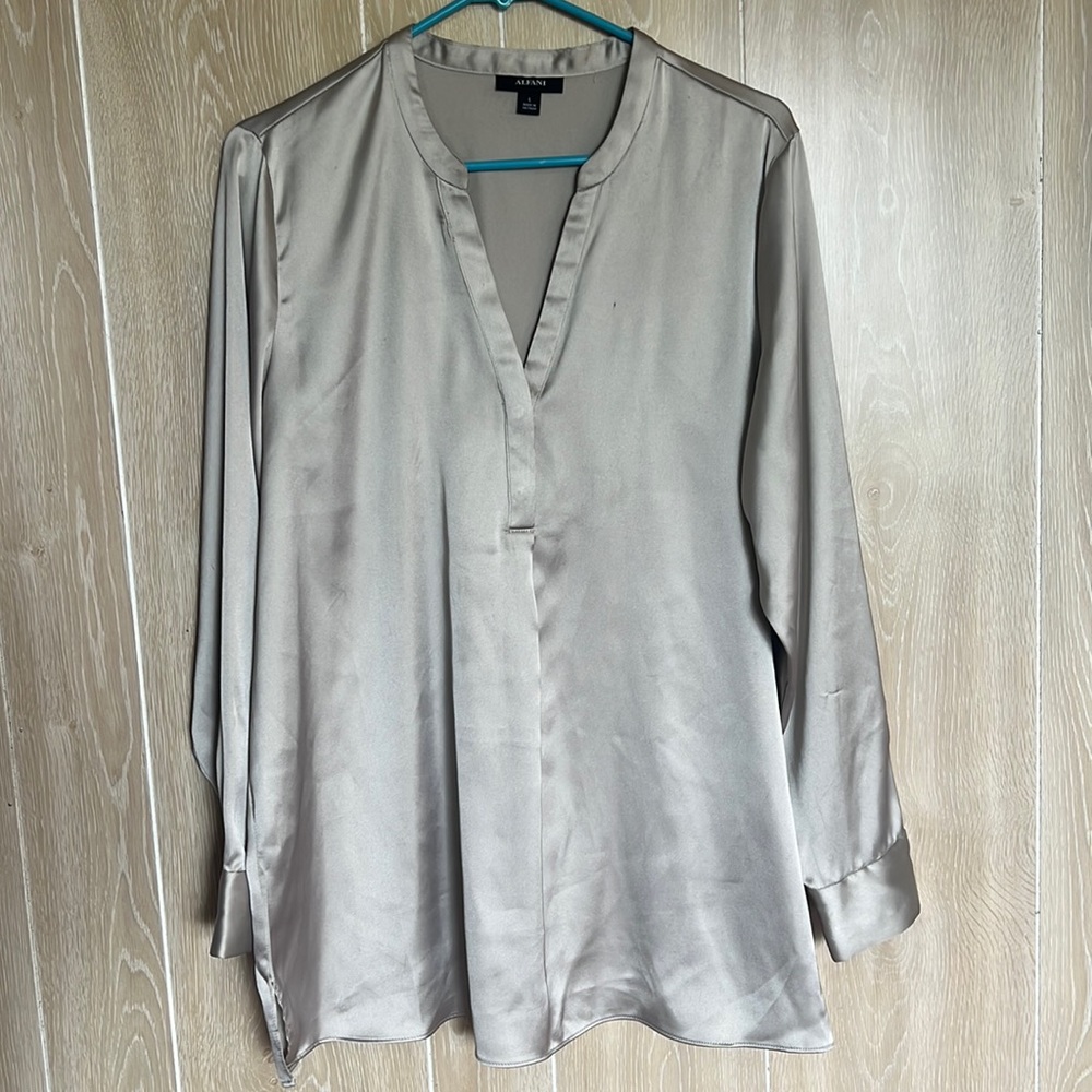Alfani silver blouse